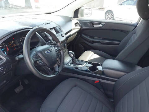 2017 Ford Edge SE