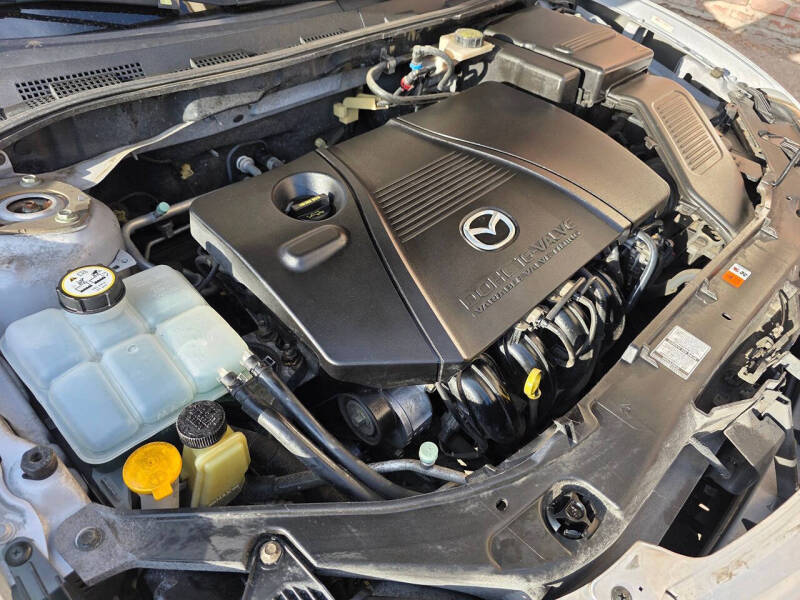 2004 Mazda MAZDA3 s