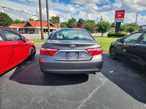 2016 Toyota Camry LE