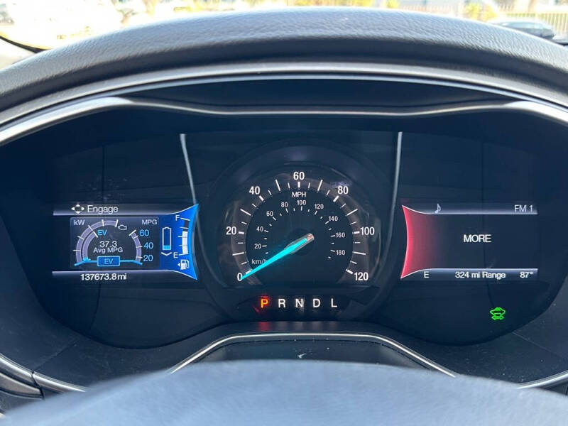 2015 Ford Fusion Energi SE Luxury