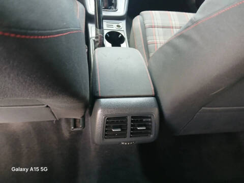 2017 Volkswagen Golf GTI S