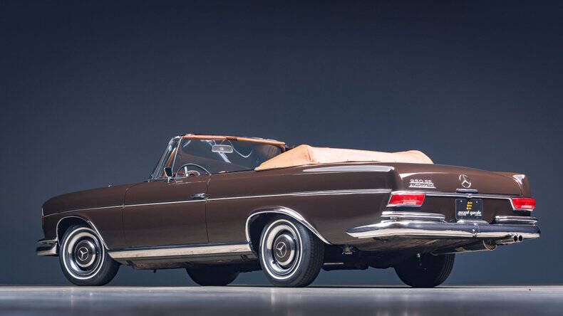 1967 Mercedes-Benz 250SE