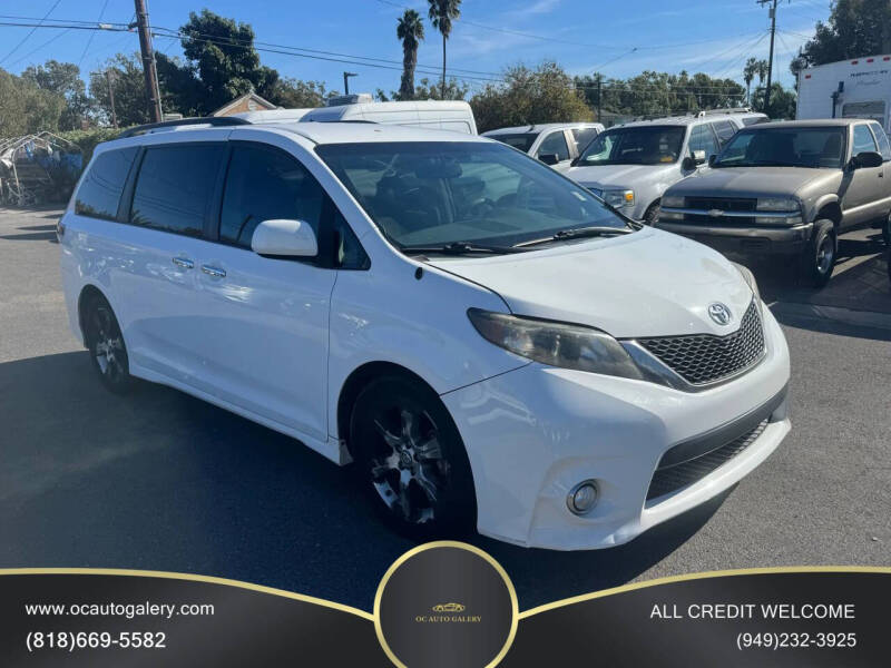 2013 Toyota Sienna SE 8-Passenger