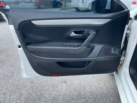 2012 Volkswagen CC R-Line