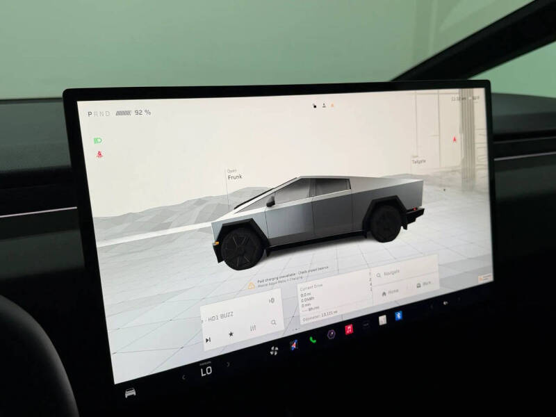 2025 Tesla Cybertruck Long Range