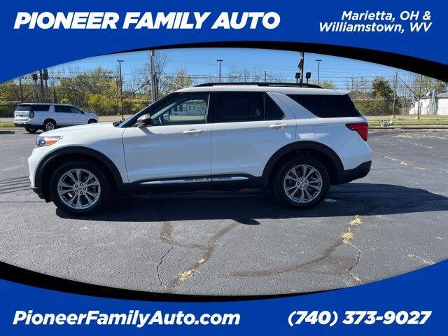 Used 2022 Ford Explorer XLT with VIN 1FMSK8DH6NGA69657 for sale in Williamstown, WV