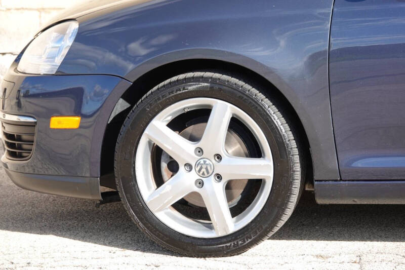 2010 Volkswagen Jetta Limited Edition PZEV