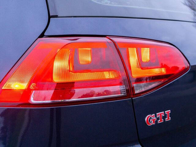 2017 Volkswagen Golf GTI Autobahn