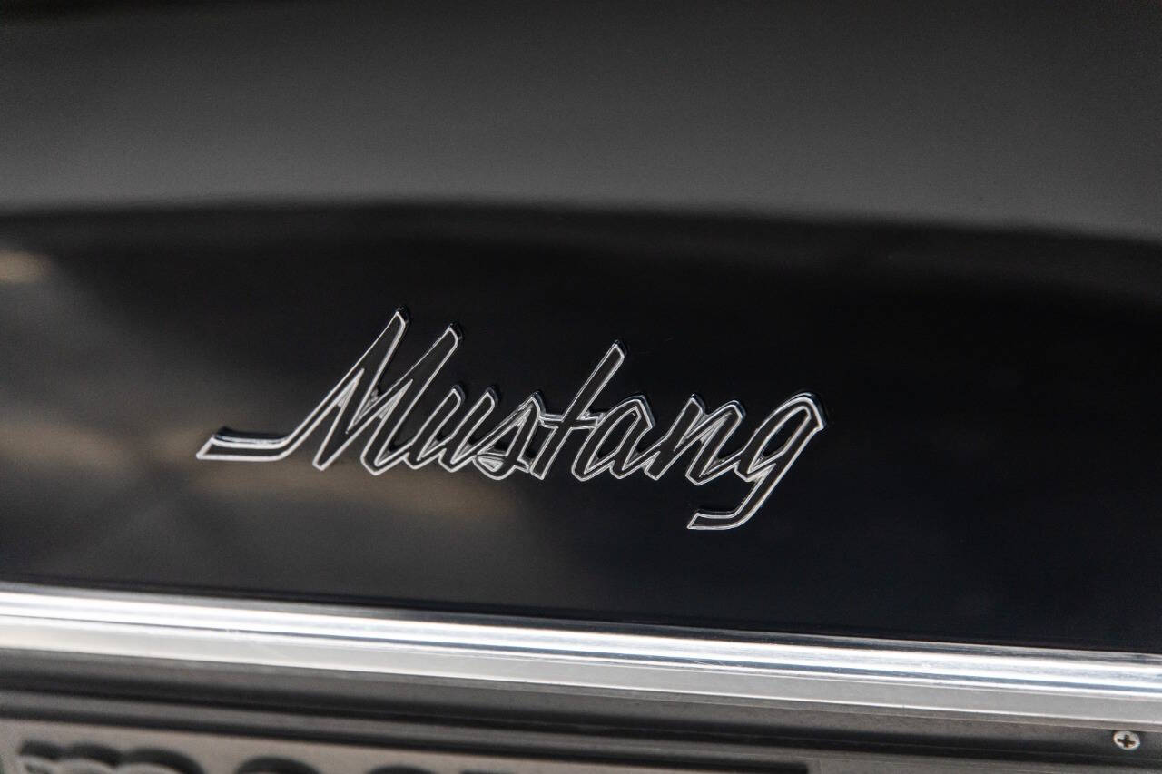 1970 Ford Mustang 44
