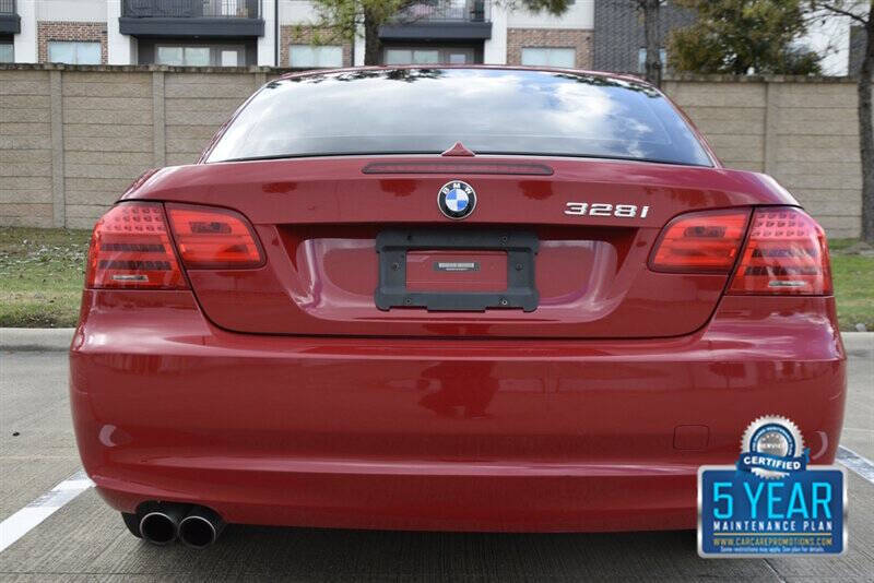 2012 BMW 3 Series 328i
