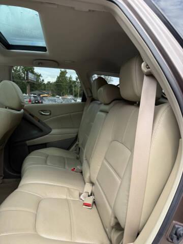 2011 Nissan Murano LE