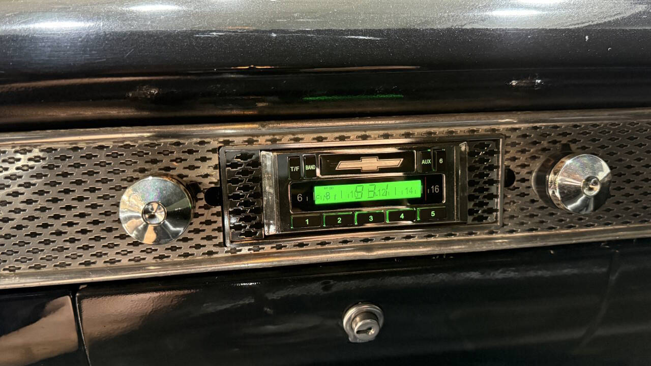 1955 Chevrolet Bel Air 27