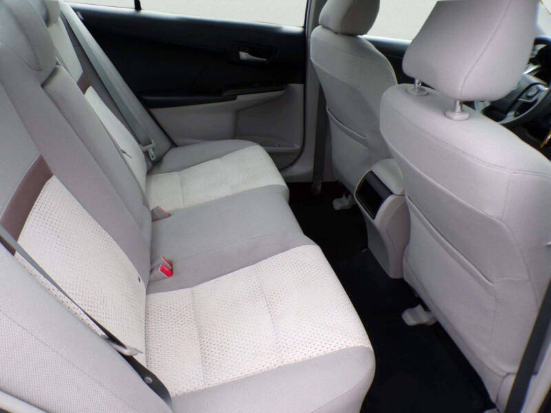 2012 Toyota Camry LE