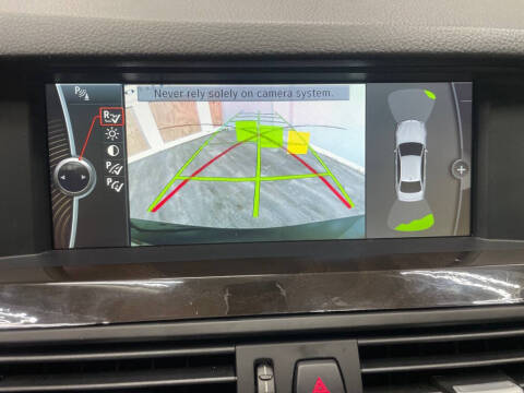 2011 BMW 5 Series 528i