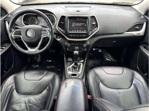 2015 Jeep Cherokee Trailhawk