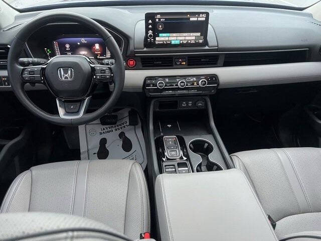 2023 Honda Pilot Elite