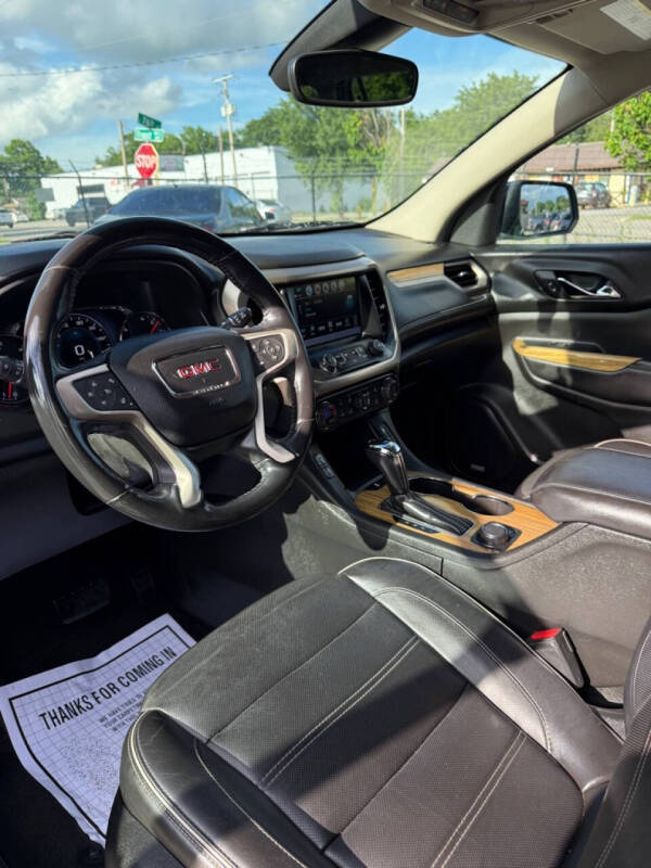 2018 GMC Acadia Denali