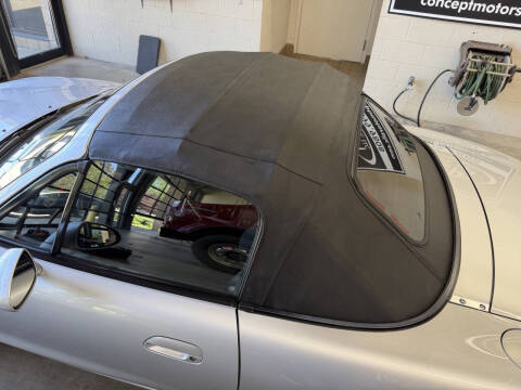 2002 Mazda MX-5 Miata