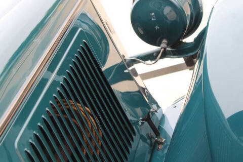 1927 Oldsmobile Sedan