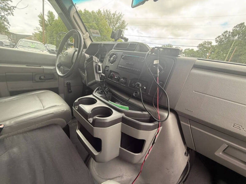 2012 Ford E-Series E-250