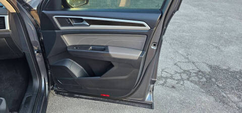 2023 Volkswagen Atlas V6 SE