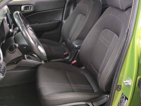 2020 Hyundai Venue SEL