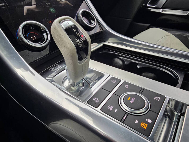 2018 Land Rover Range Rover Sport SVR