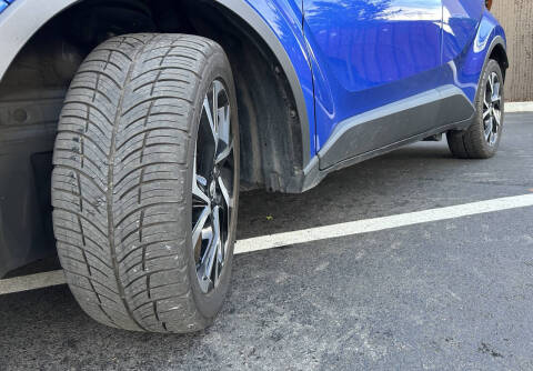 2018 Toyota C-HR XLE Premium