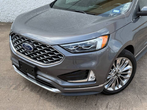2021 Ford Edge Titanium