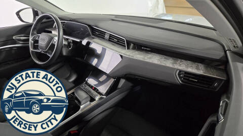 2024 Audi Q8 e-tron quattro Premium Plus