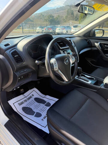 2017 Nissan Altima 2.5 SR