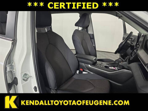 2023 Toyota Highlander LE