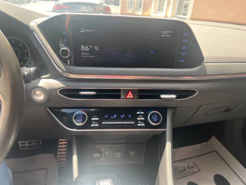 2022 Hyundai Sonata SEL Plus