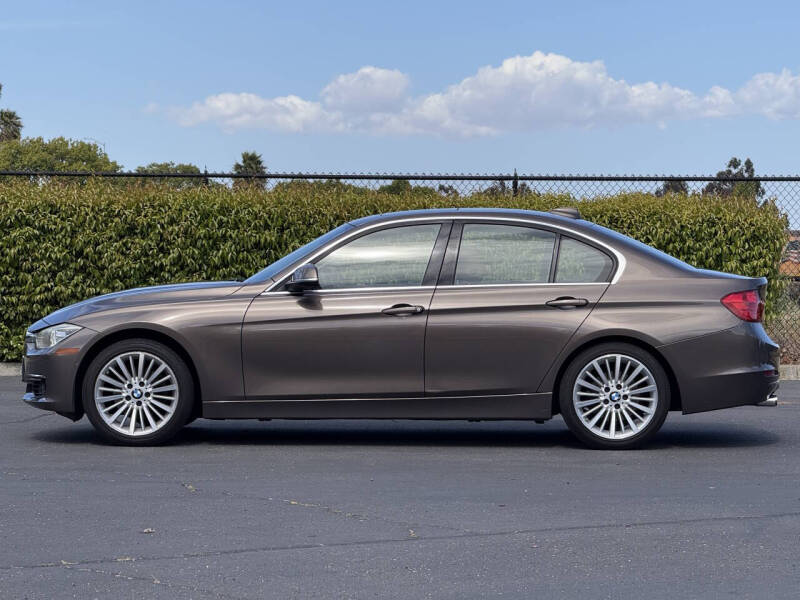 2013 BMW 3 Series 328i