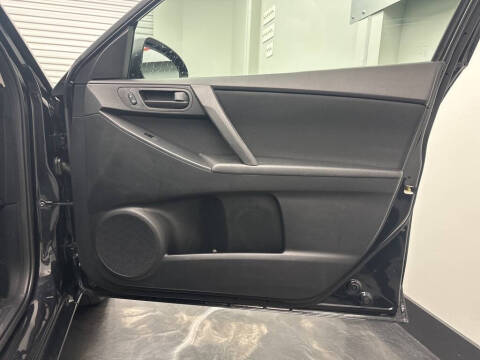 2011 Mazda MAZDA3 i Sport