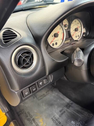2002 Mazda MX-5 Miata SE