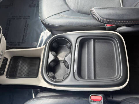 2018 Chrysler Pacifica Touring L