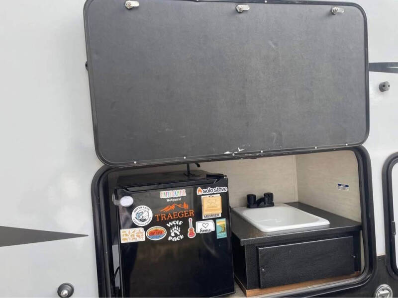 2022 Forest River ARCTIC WOLF