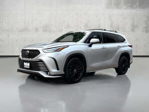 2022 Toyota Highlander XSE