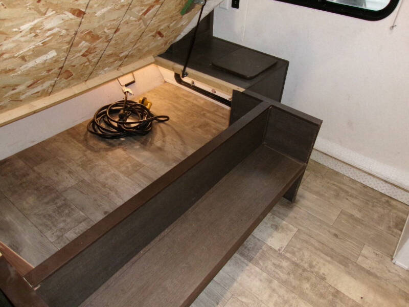 2019 Forest River Shockwave 25rqmx