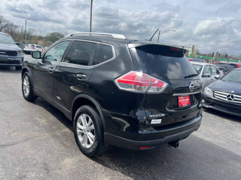 2016 Nissan Rogue SV