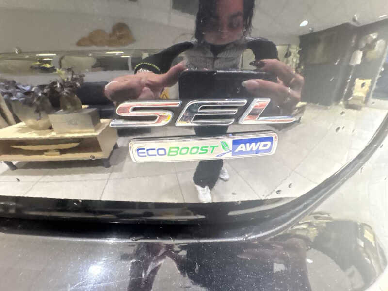 2020 Ford Edge SEL