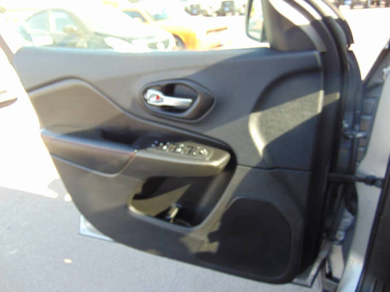 2021 Jeep Cherokee Trailhawk