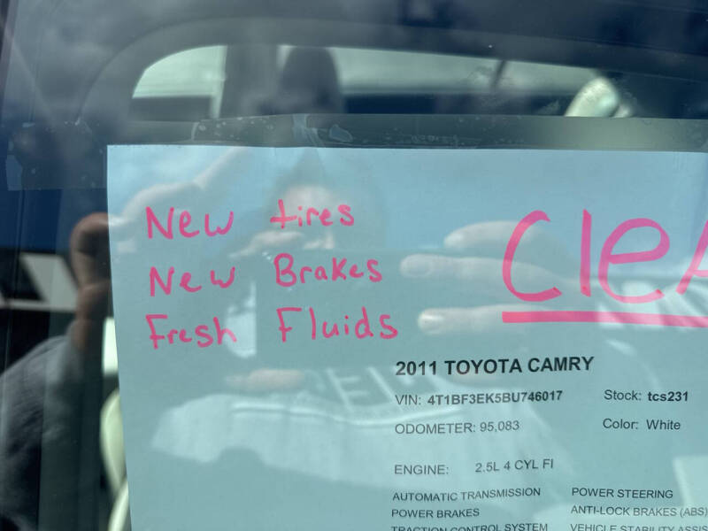 2011 Toyota Camry LE