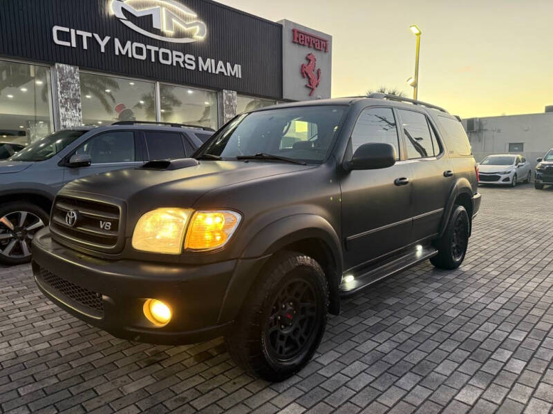 2003 Toyota Sequoia SR5