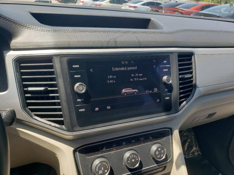 2018 Volkswagen Atlas V6 SE