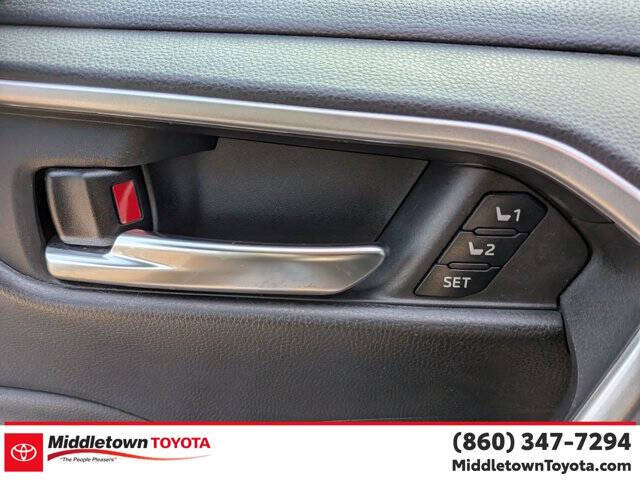 2022 Toyota RAV4 Hybrid XLE Premium