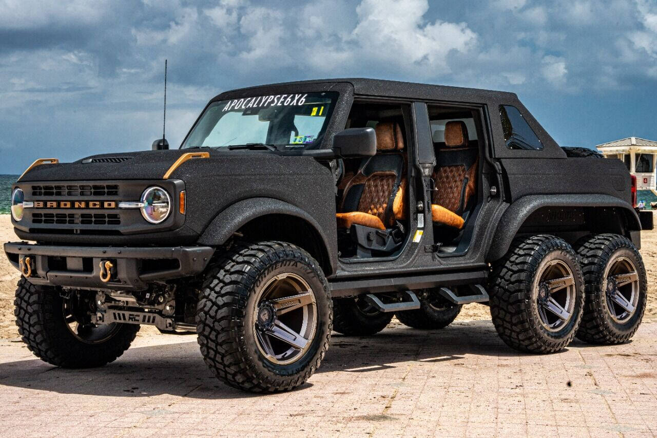 2023 FORD Bronco SUV / Crossover - $159,999
