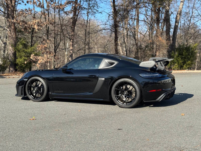 2025 Porsche 718 Cayman GT4 RS