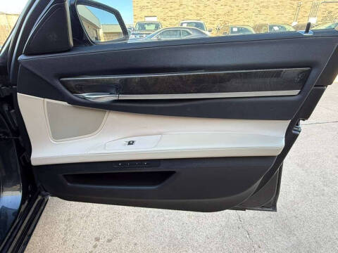 2012 BMW 7 Series 750Li